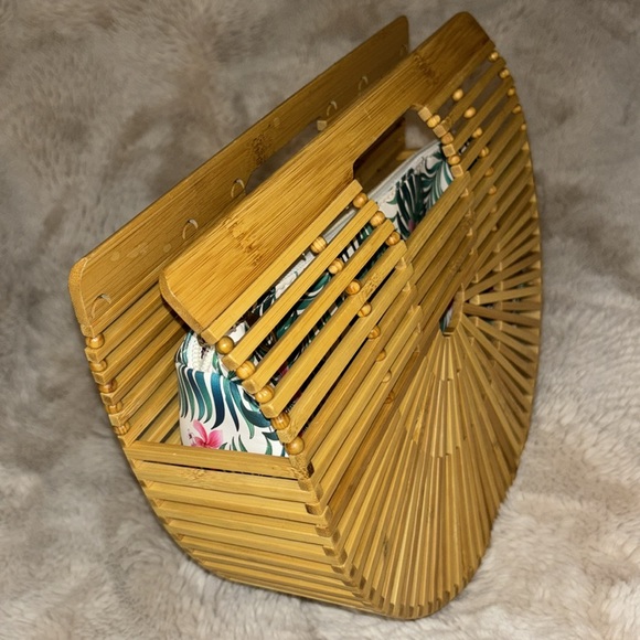 Bamboo handbag - Picture 4 of 5